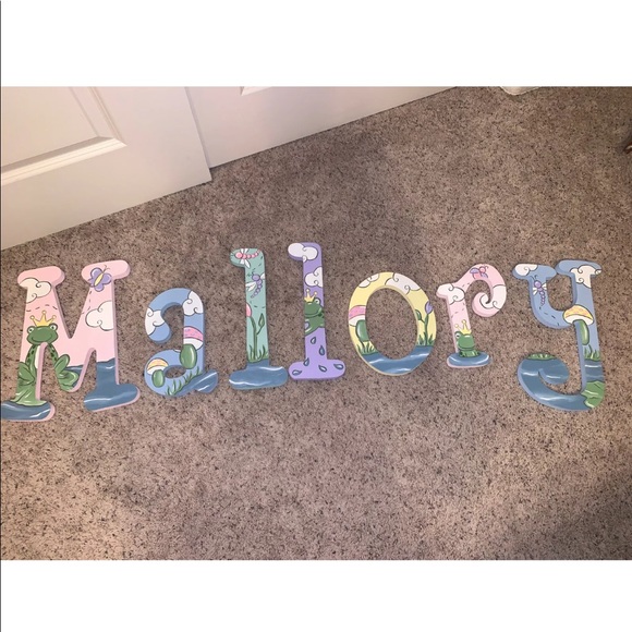MALLORY painted Letters Nursery Girls Wall frog - Picture 1 of 3